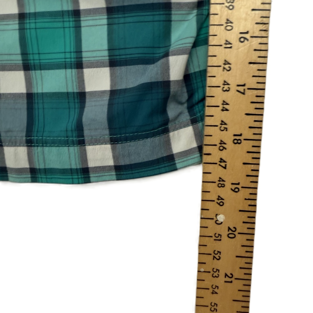 Under Armour Green Plaid Short Sleeve Button-Up Shirt Size Large‎ - Picture 2 of 8